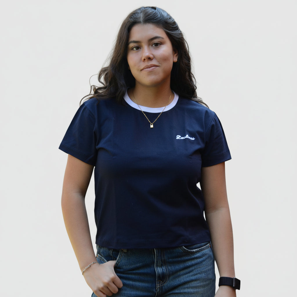 T-Shirt Bordado Lochness Mujer Slim Fit