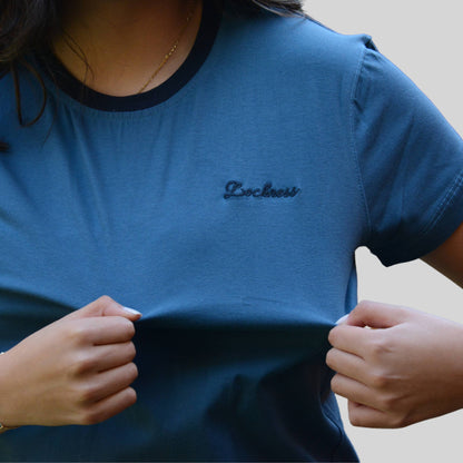 T-Shirt Bordado Lochness Mujer Slim Fit