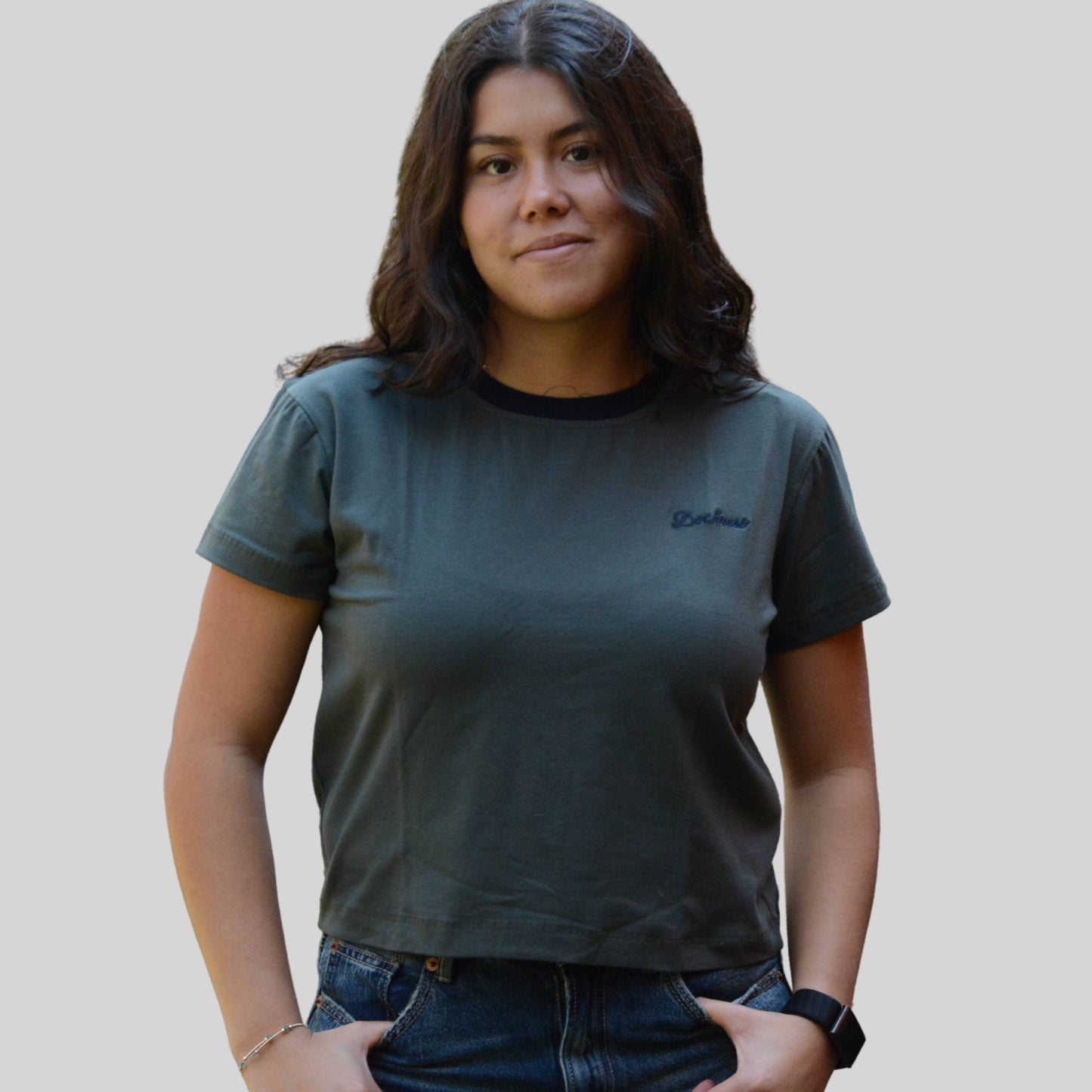 T-Shirt Bordado Lochness Mujer Slim Fit