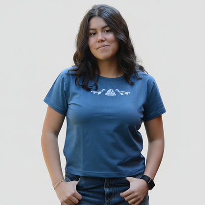 T-Shirt Bordado Nessie/Rocas Mujer Slim Fit